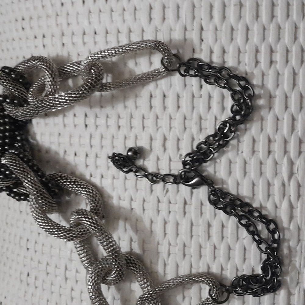 Mesh necklace - Picture 3 of 3